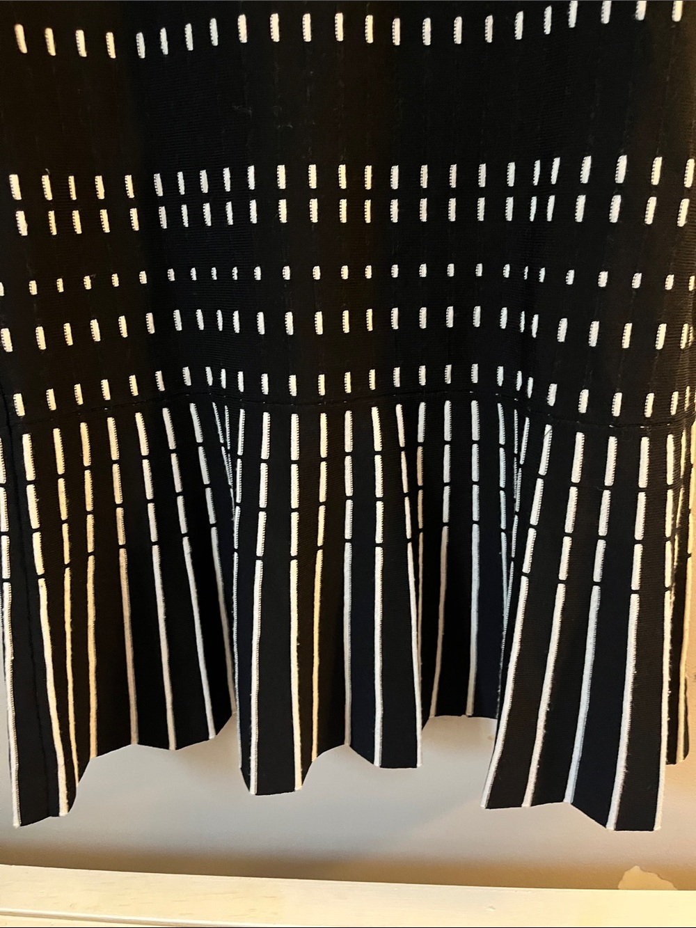 Ever New Black and White One-Shoulder Shift Dress - Picture 3 of 6